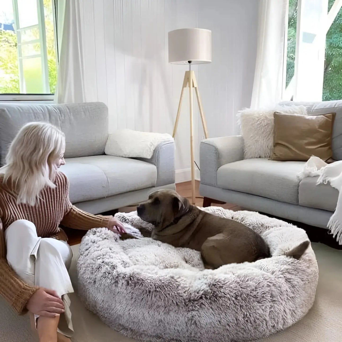 MrFluffyFriend™ - World's #1 Anxiety Relieving Dog Bed